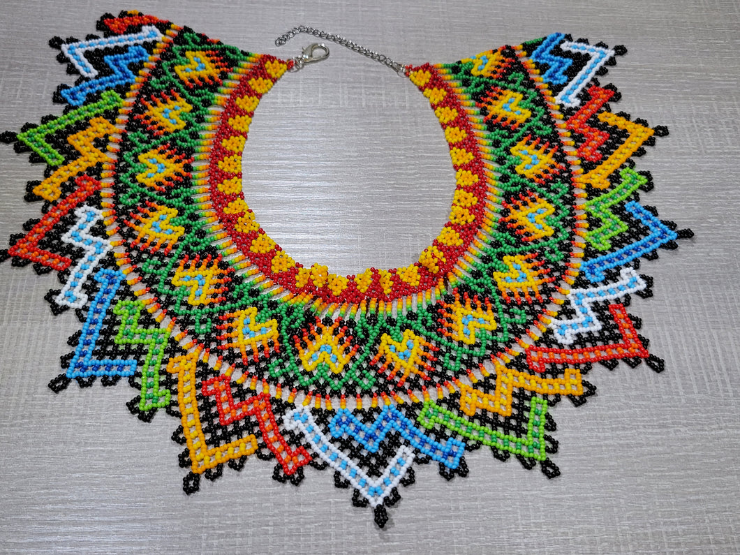 Beaded necklace 