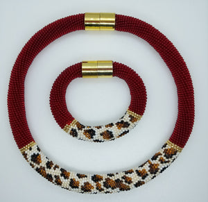 Cheetah Necklace  and bracelet beadwork set - Lora's Treasures